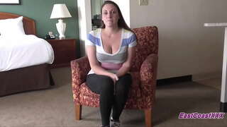 Big Tit MILF sucks eta fucks bi guys entzunaldia