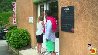 Sexy Tiffany Leiddi optené hardfucked ku un ola duru mucha