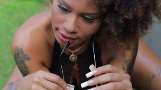 Bunduda gostosa sentou molto sul ragazzo.