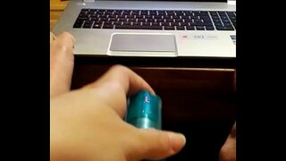 Guardando porno a casa da sola con il mio dildo...